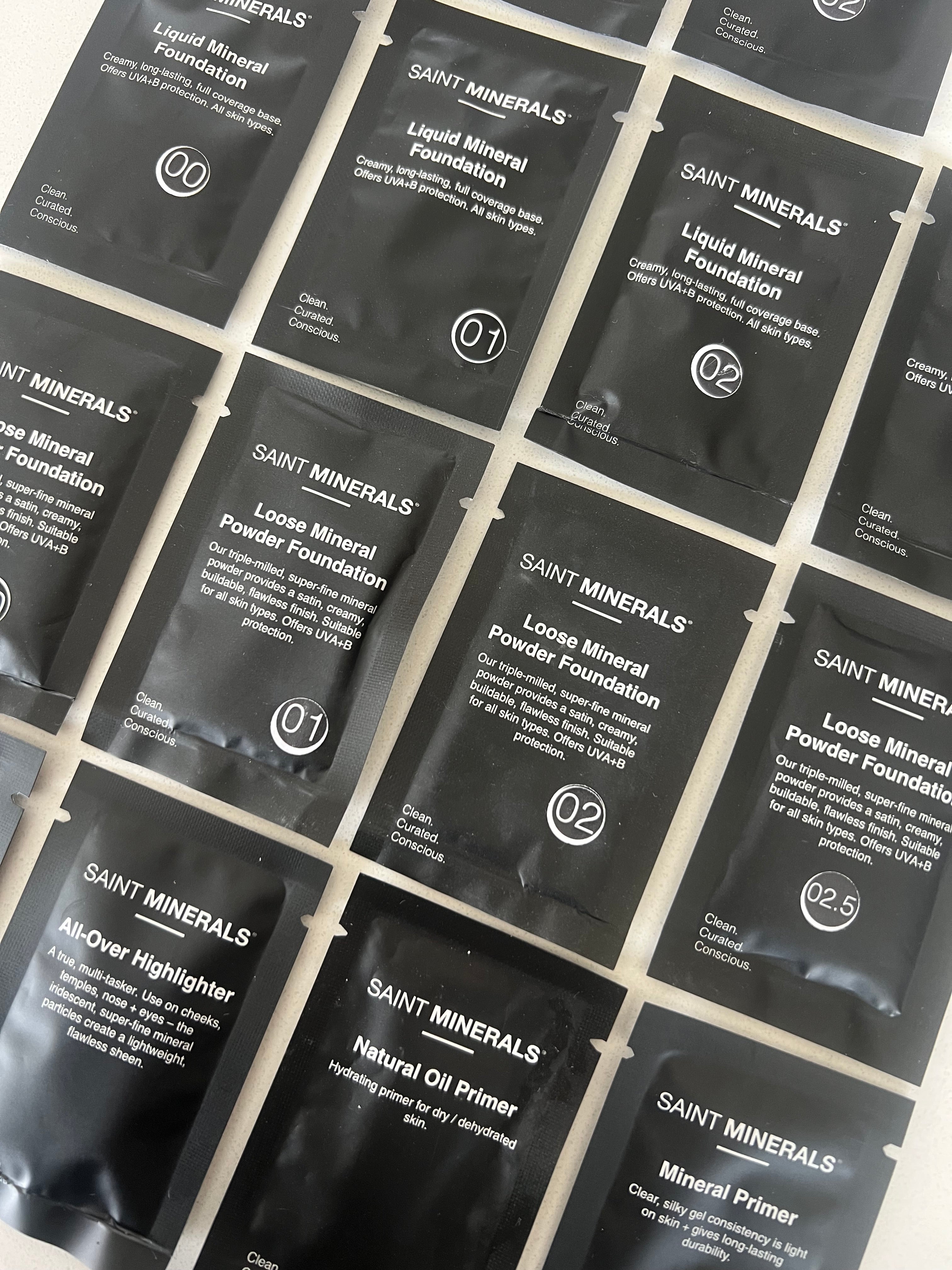 Saint Minerals Mixed Lighter Tones Experience Pack - Exquisite Laser Clinic